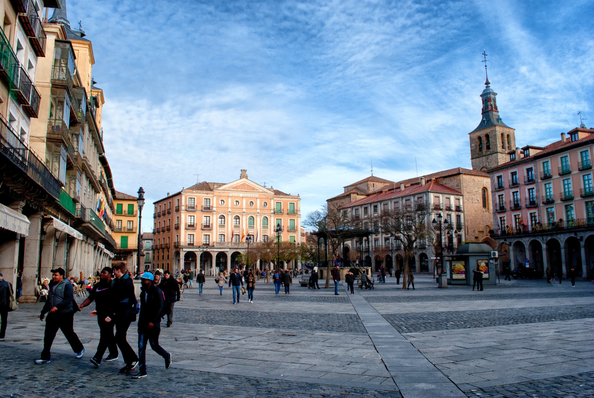Foto de Plaza Mayor en Aldeonte, Segovia