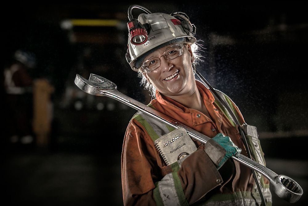 Newmont Underground Shops Photo Multi Strobes